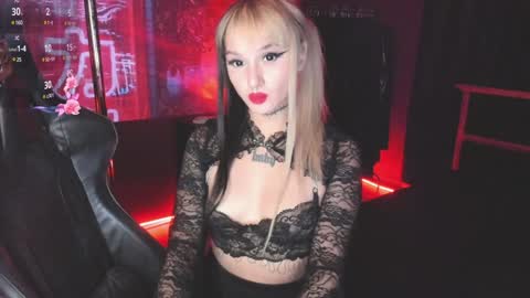 Mila online show from 01/24/25, 10:11