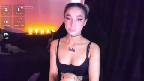 Snapshot of ashmila chatting on 04/24/26, 08:17 Mila online show from 04/24/26, 08:17