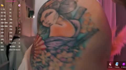 Your girlfriend online show from 11/10/25, 10:09