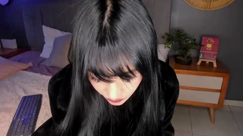 Snapshot of asia_25_ chatting on 01/05/25, 10:29 PAO   online show from 01/05/25, 10:29