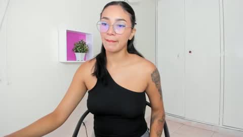 Camila online show from 12/04/24, 01:20