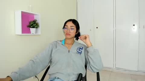 Camila online show from 12/19/24, 02:24