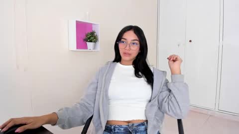 Camila online show from 12/20/24, 01:54