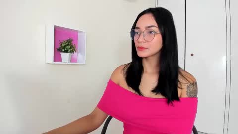 Camila online show from 12/31/24, 01:19