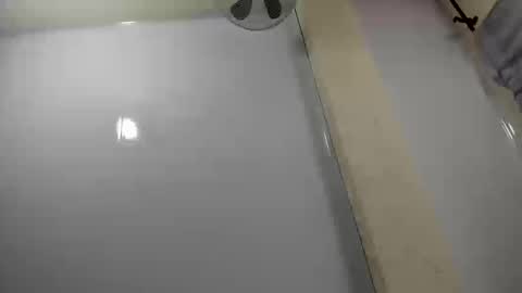 Camila online show from 10/16/25, 06:09