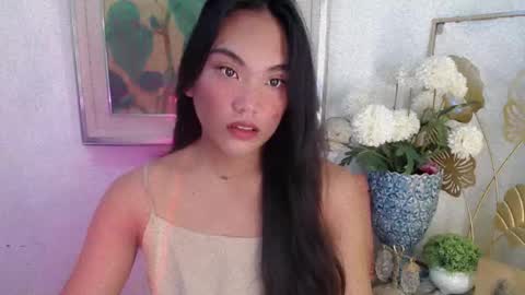 Snapshot of asian_alliyah chatting on 06/08/26, 03:29 asian_alliyah online show from 06/08/26, 03:29