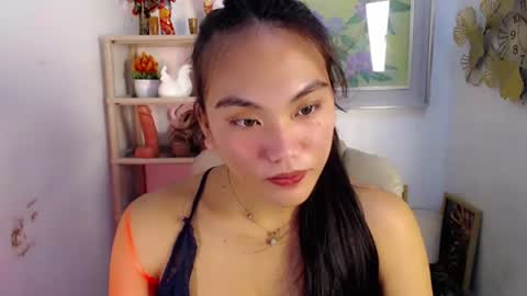 Snapshot of asian_alliyah chatting on 06/20/26, 05:10 asian_alliyah online show from 06/20/26, 05:10