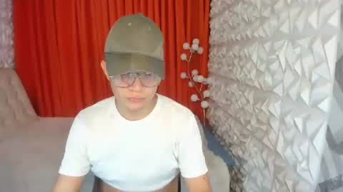 Snapshot of asian_blakefoster chatting on 03/27/26, 11:10 asian_blakefoster online show from 03/27/26, 11:10