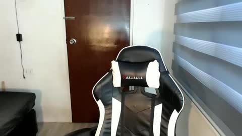 Cecily online show from 01/29/25, 06:33