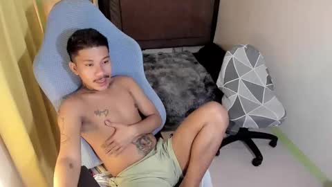 bigload CUM   take me private show or passwordshow online show from 01/12/25, 02:56