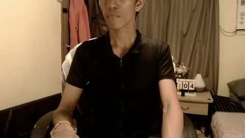 Snapshot of asian_daddylover6996 chatting on 07/04/26, 05:46 Chad online show from 07/04/26, 05:46
