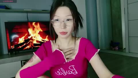 Snapshot of asian_euphoria chatting on 05/05/26, 03:36 Dju online show from 05/05/26, 03:36