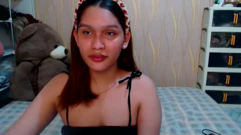 Snapshot of asian_glamm chatting on 04/07/26, 01:33 ANITA online show from 04/07/26, 01:33