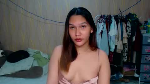 Snapshot of asian_glamm chatting on 04/15/26, 05:31 ANITA online show from 04/15/26, 05:31