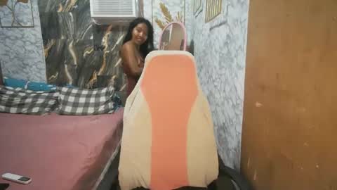 Snapshot of asian_janeth chatting on 03/03/26, 12:06 im janeth single mom online show from 03/03/26, 12:06