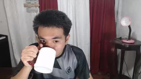 Snapshot of asian_janush chatting on 11/29/25, 10:18 asian_janush online show from 11/29/25, 10:18