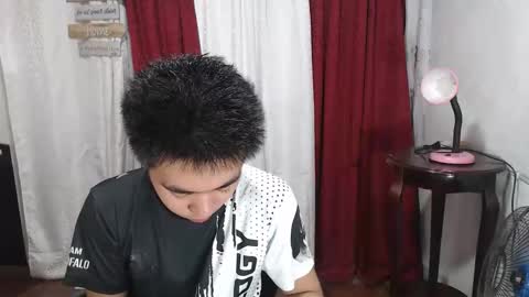 Snapshot of asian_janush chatting on 12/01/25, 10:42 asian_janush online show from 12/01/25, 10:42