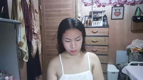 asian_llory online show from 11/02/25, 12:13