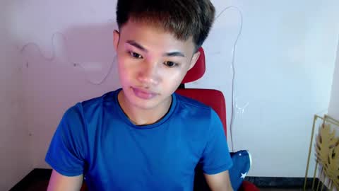 Snapshot of asian_lover05 chatting on 07/12/26, 04:31 asian_lover05 online show from 07/12/26, 04:31