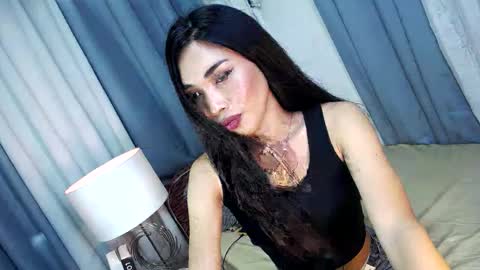 Snapshot of asian_luci chatting on 01/26/25, 07:21 LUCI BABE online show from 01/26/25, 07:21