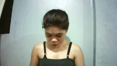 Snapshot of asian_novielyn19xxx chatting on 05/16/26, 10:47 asian_novielyn19xxx online show from 05/16/26, 10:47