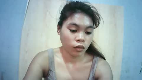 Snapshot of asian_novielyn19xxx chatting on 05/25/26, 10:38 asian_novielyn19xxx online show from 05/25/26, 10:38