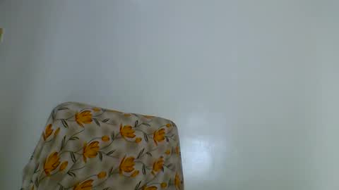 Asia online show from 10/20/25, 06:52