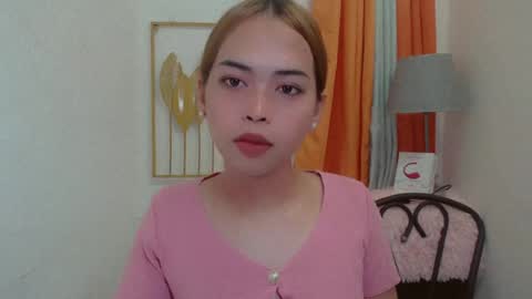 Snapshot of asian_pinay_oldlover chatting on 06/24/26, 12:42 Angel online show from 06/24/26, 12:42