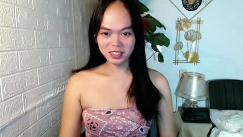 Snapshot of asian_pretty143 chatting on 07/14/26, 01:19 asian_pretty143 online show from 07/14/26, 01:19