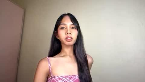 Snapshot of asian_prettypetite chatting on 07/07/26, 06:34 KIM online show from 07/07/26, 06:34