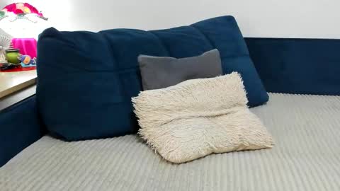 Snapshot of asian_pussy_cat chatting on 03/13/26, 06:53 Hare online show from 03/13/26, 06:53