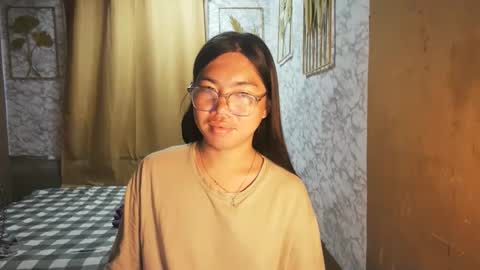 Snapshot of asian_rhean chatting on 09/09/25, 10:20 Rhean online show from 09/09/25, 10:20