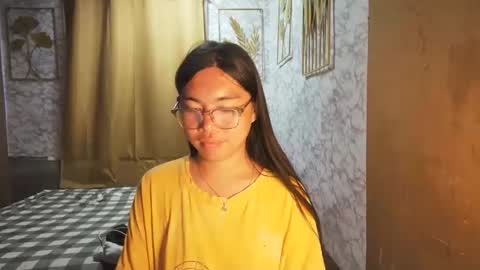 Snapshot of asian_rhean chatting on 09/10/25, 11:21 Rhean online show from 09/10/25, 11:21