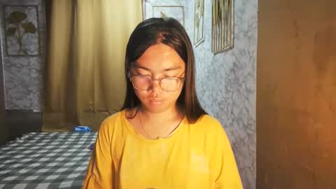 Snapshot of asian_rhean chatting on 09/11/25, 10:21 Rhean online show from 09/11/25, 10:21