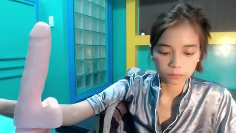 Snapshot of asian_slade chatting on 06/07/26, 02:21 asian_slade online show from 06/07/26, 02:21