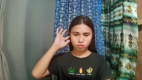 Sofia online show from 02/02/26, 06:12