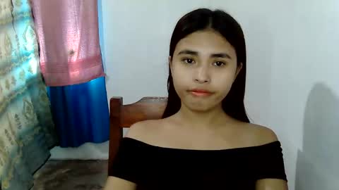 Snapshot of asian_sofiaxxx chatting on 06/06/26, 07:02 Sofia online show from 06/06/26, 07:02
