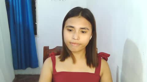 Snapshot of asian_sofiaxxx chatting on 07/14/26, 10:21 Sofia online show from 07/14/26, 10:21