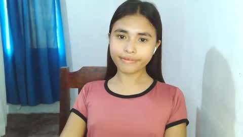 Snapshot of asian_sofiaxxx chatting on 07/24/26, 12:41 Sofia online show from 07/24/26, 12:41