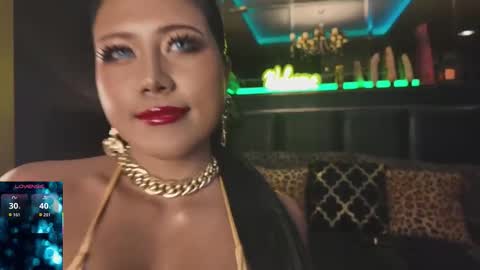 Snapshot of asian_squirt69 chatting on 01/15/26, 05:56 BUNNY WILDER online show from 01/15/26, 05:56