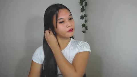 Yan online show from 12/04/25, 01:59