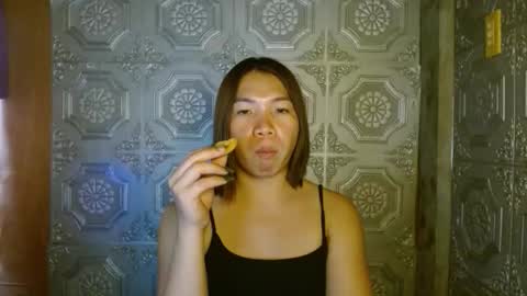 asian_zumi online show from 11/18/25, 01:48