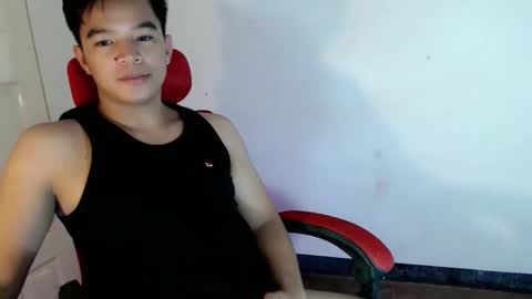 Snapshot of asianash18 chatting on 05/15/26, 08:16 ASH online show from 05/15/26, 08:16