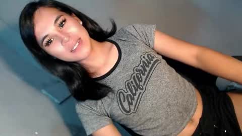 Snapshot of asianblk_barbiedoll chatting on 09/18/25, 05:04 asianblk_barbiedoll online show from 09/18/25, 05:04