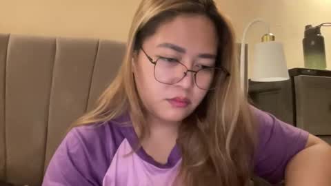 Snapshot of asianbunny10 chatting on 06/08/26, 01:00 Curvy online show from 06/08/26, 01:00