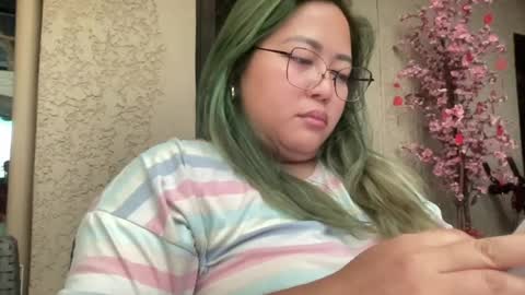Snapshot of asianbunny10 chatting on 06/15/26, 09:50 Curvy online show from 06/15/26, 09:50