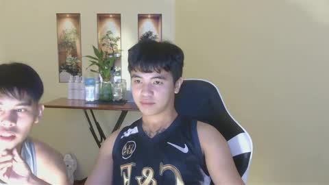 Snapshot of asiancarl_bigcock chatting on 03/15/26, 07:42 kairo dewji in ifbi online show from 03/15/26, 07:42