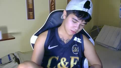 Snapshot of asiancarl_bigcock chatting on 03/17/26, 06:33 kairo dewji in ifbi online show from 03/17/26, 06:33