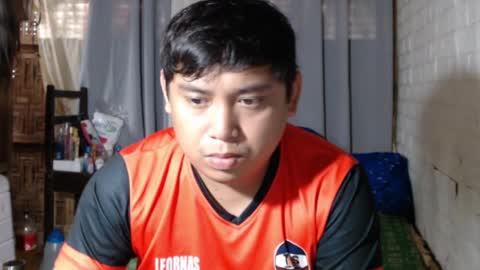 Noel online show from 12/18/24, 03:04