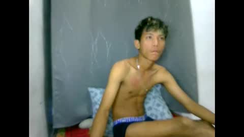 Snapshot of asiancockinsan chatting on 09/13/25, 03:23 Isan online show from 09/13/25, 03:23